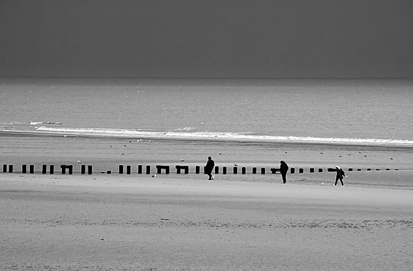 BLACKPOOL BEACH MONO HDR MSP0003810