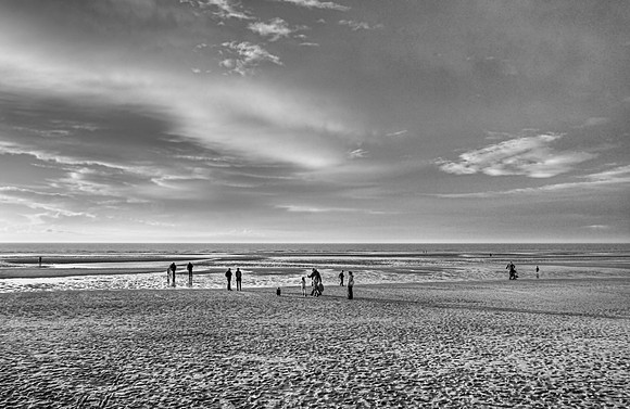 BLACKPOOL BEACH MONO HDR MSP0003822