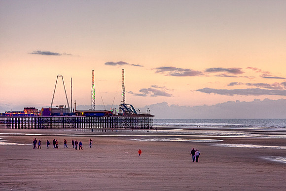 BLACKPOOL SOUTH PIER HDR MSP0003823