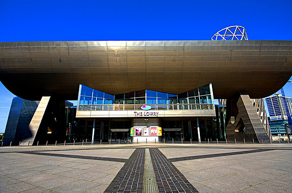 THE LOWRY CENTRE HDR SALFORD QUAYS MSP0000820