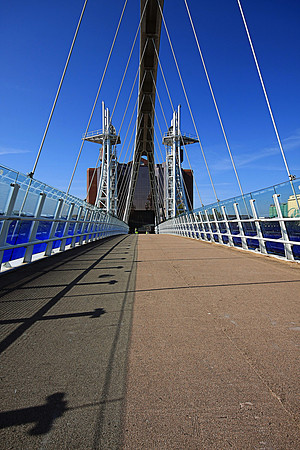 SALFORD QUAYS LIFT BRIDGE MSP0001717