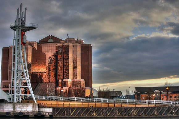 QUAY WEST BUILDING HDR MSP0002092