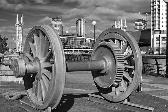 STAYING ON TRACK MONO MSP0002988