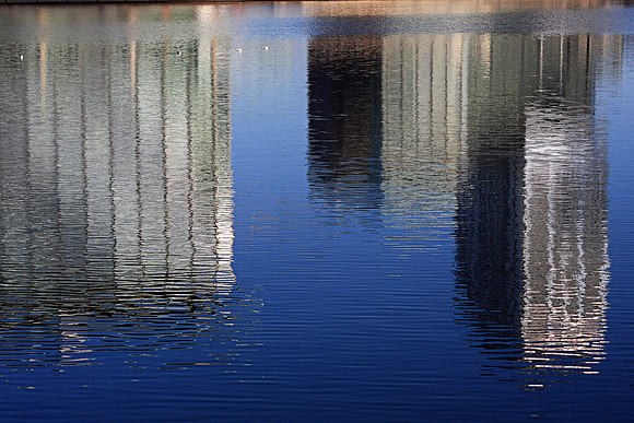 QUAY REFLECTIONS 2 MSP0002002