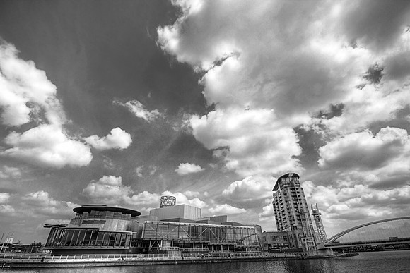 THE LOWRY CENTRE MONO MSP0002851