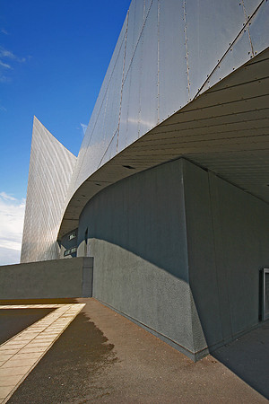 IMPERIAL WAR MUSEUM SALFORD QUAYS MSP0000620