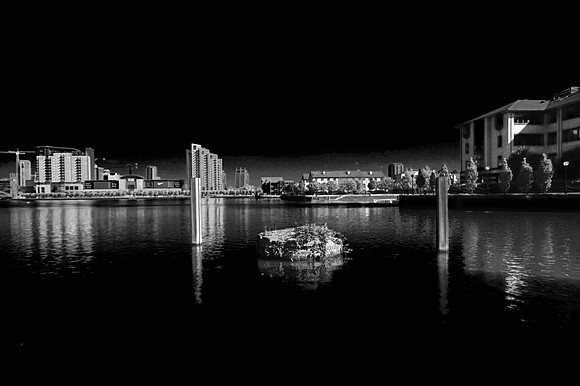 SALFORD QUAYS MONO HDR MSP0002061