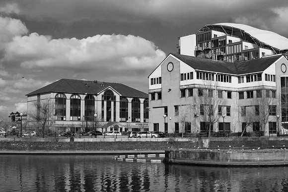 SALFORD QUAYS MONO MSP0002981