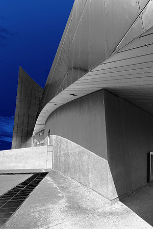 IMPERIAL WAR MUSEUM GRADIENT MAPPED MSP0000619