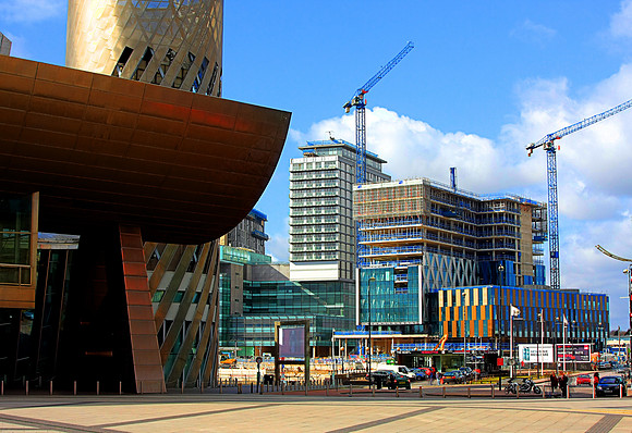 SALFORD QUAYS MEDIA CITY HDR MSP2083