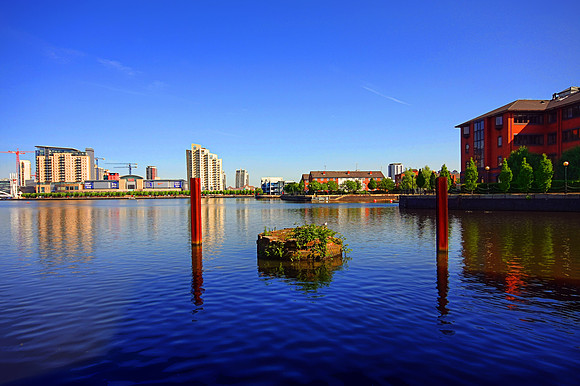 SALFORD QUAYS HDR MSP0002060