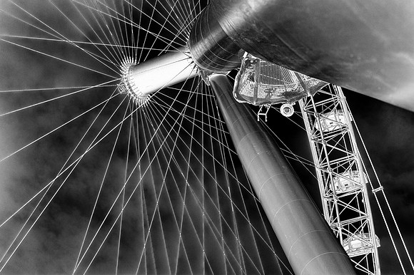 THE LONDON EYE (gradient mapped) MSP0003640