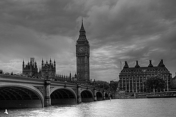 WESTMINSTER BRIDGE MONO HDR MSP0003617