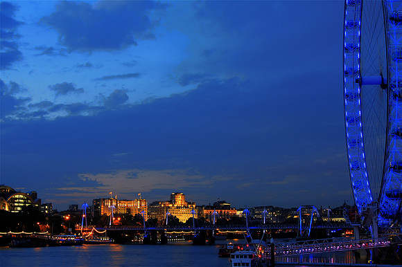 RIVER THAMES SUNSET HDR MSP0003659