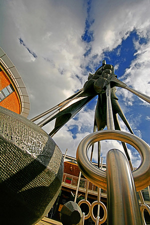 LEEDS SCULPTURE 6 HDR MSP0000797