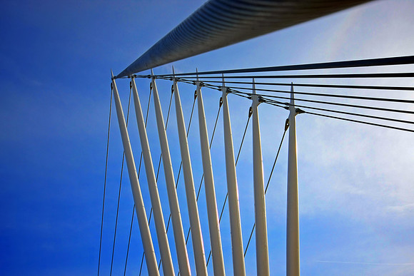 MEDIA BRIDGE SALFORD QUAYS HDR MSP0002965