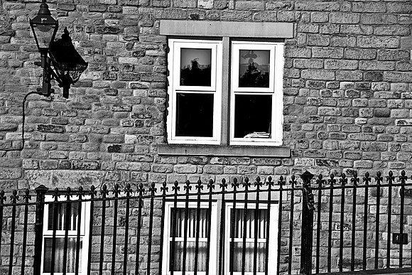 SQUARE WINDOW MONO MSP0005109