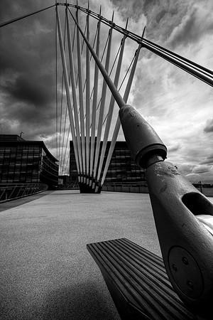 MEDIA BRIDGE SALFORD QUAYS MONO HDR MSP0002919