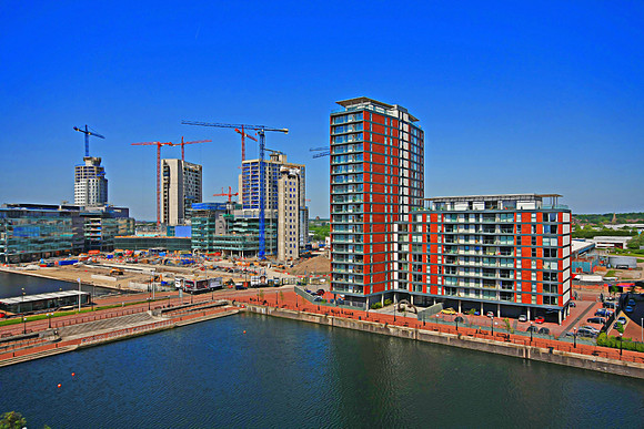 THE BIRTH OF MEDIA CITY MSP0000636