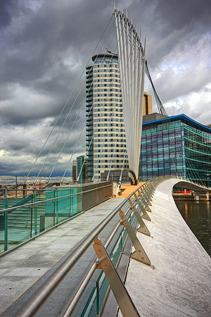 MEDIA BRIDGE SALFORD QUAYS HDR MSP0002914