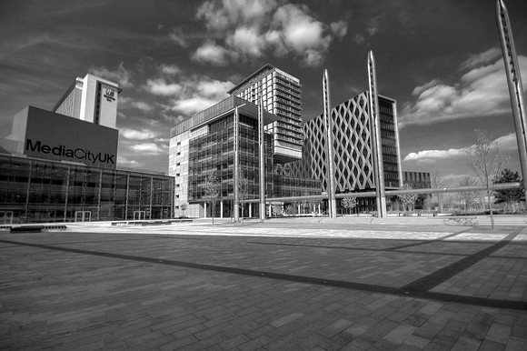 MEDIA CITY UK SALFORD QUAYS MONO HDR MSP0002575