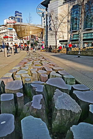 MANCHESTER WATER FEATURE MSP0001037