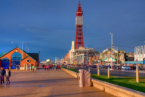 BLACKPOOL PROMENADE HDR MSP0003832