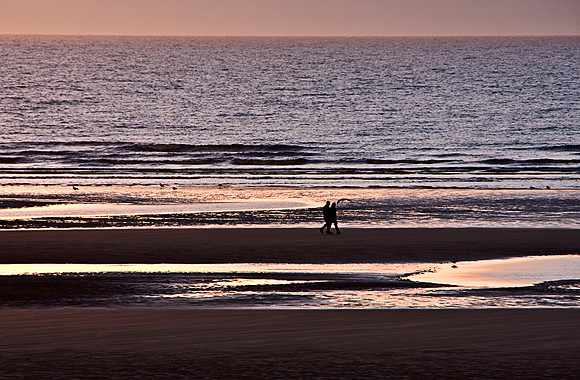 SUNSET ON BLACKPOOL BEACH MSP0003800
